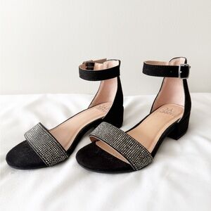 Madden NYC Black Ankle Strap Sandals